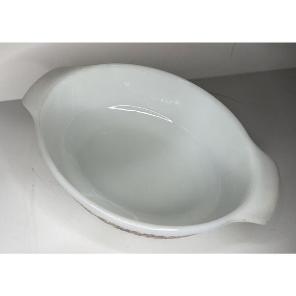 Anchor Hocking Fire King 433 Nature's Bounty Garden Oval Casserole Dish MADE USA - Picture 2 of 4